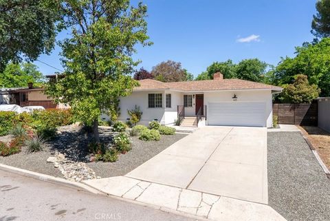 Tiny photo for 625 Moss Ave, Paso Robles, CA 93446 (MLS # NS26094255)