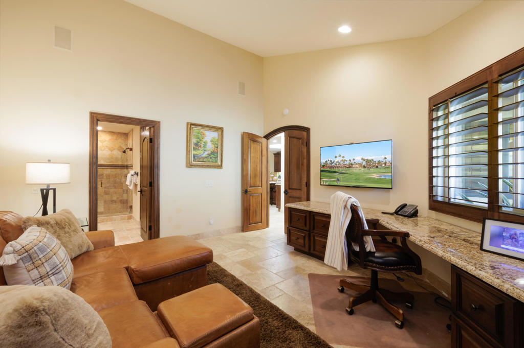 Palm Valley CC - Residential