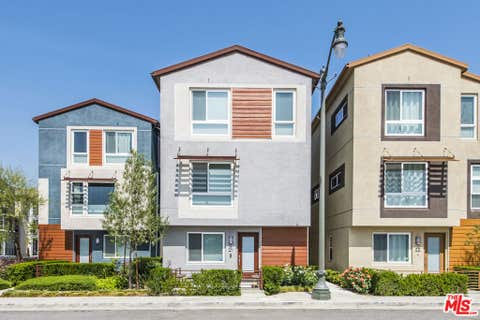 Photo of 2581 Arvia Street #21, Los Angeles, CA 90065 (MLS # 26876653)