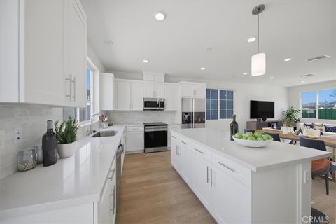 Tiny photo for 4862 Arroyo Run, Moorpark, CA 93021 (MLS # IV25278775)