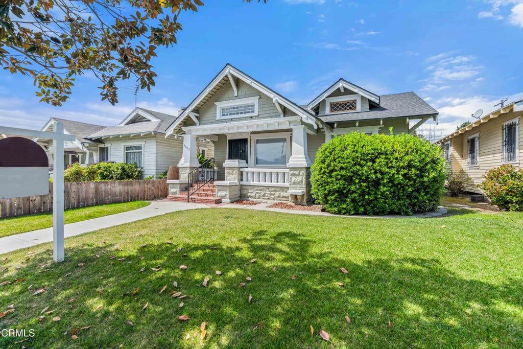 3609 4th Avenue, Los Angeles CA 90018