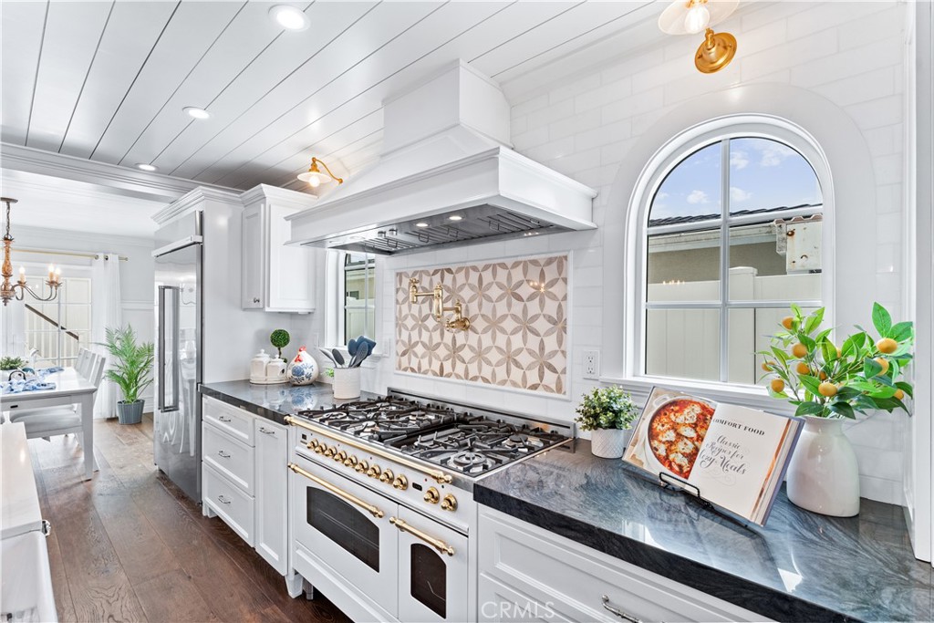 Downtown Area (DOWN) - Residential Lease