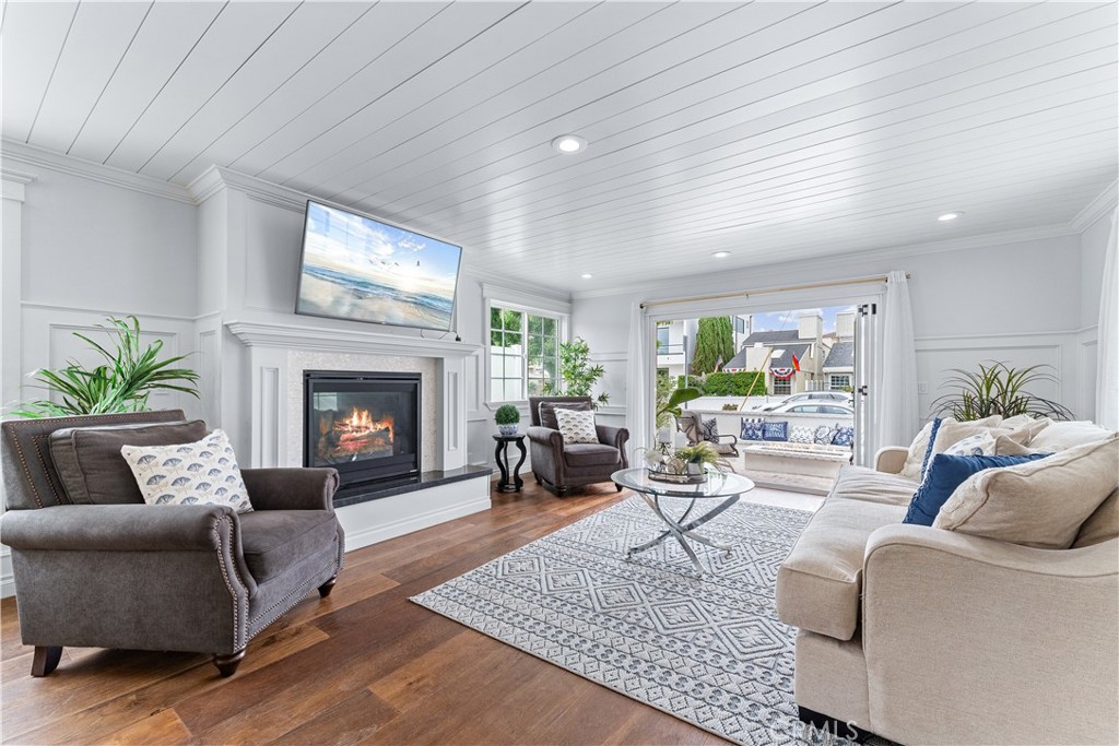 Downtown Area (DOWN) - Residential Lease