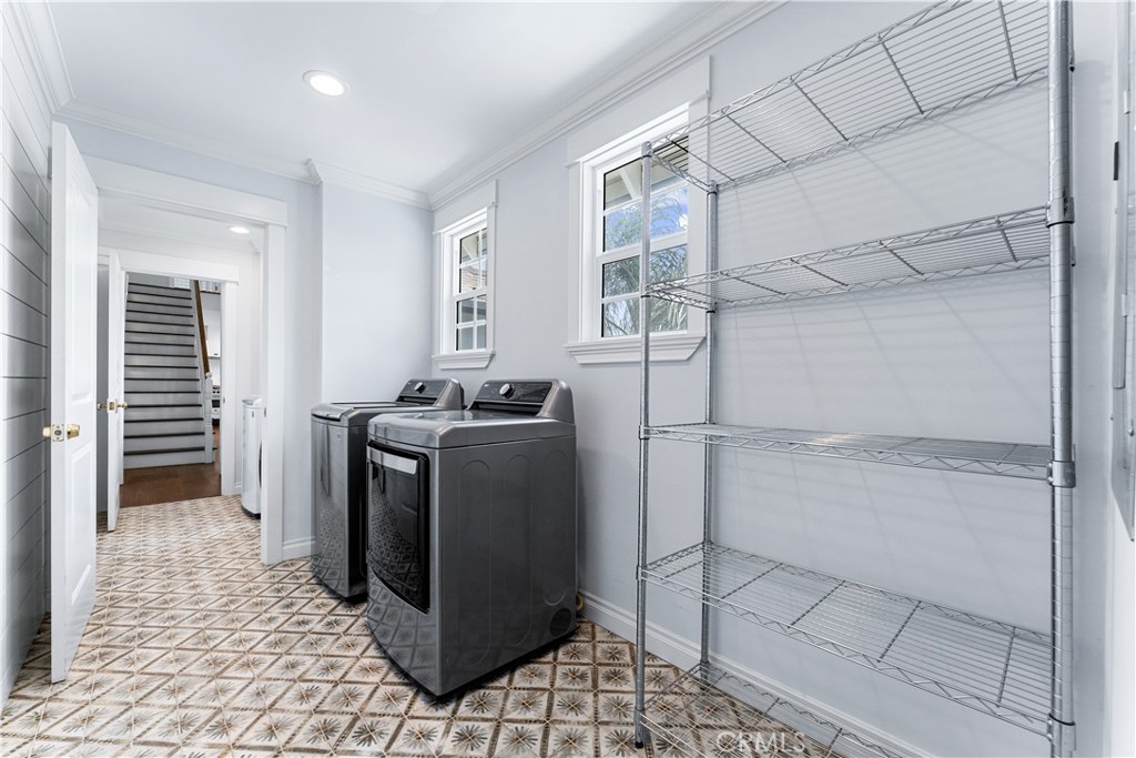 Downtown Area (DOWN) - Residential Lease