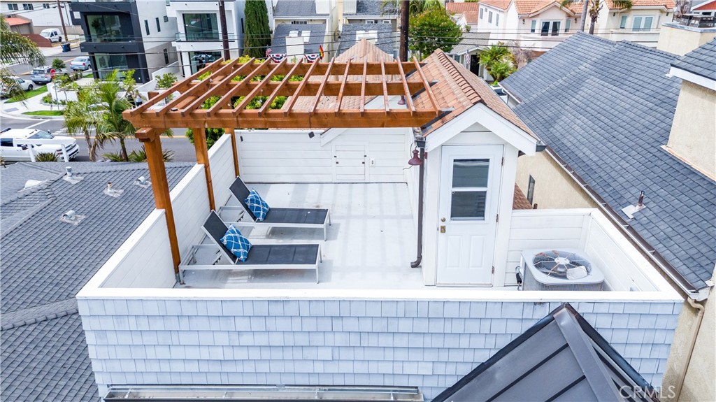 Downtown Area (DOWN) - Residential Lease