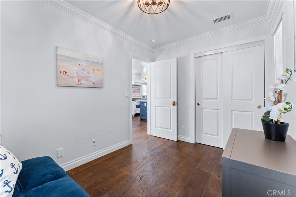 Downtown Area (DOWN) - Residential Lease