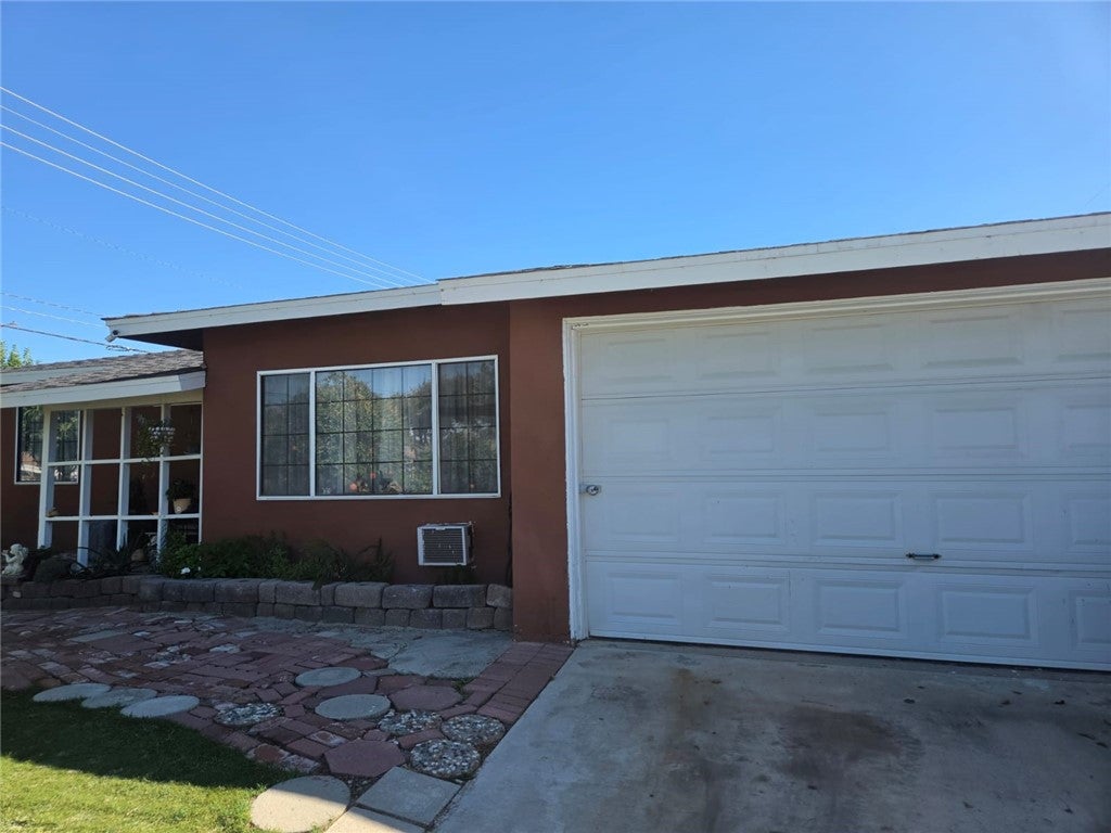 444 E Avenue R9