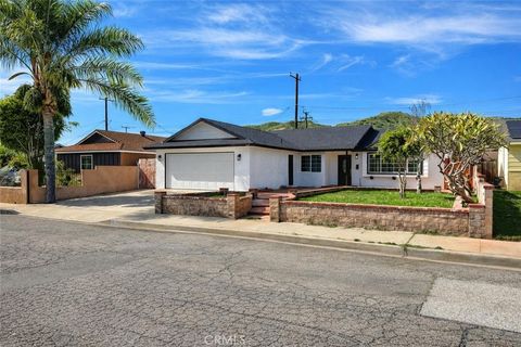 Tiny photo for 627 Center Lane, Santa Paula, CA 93060 (MLS # MB26048411)