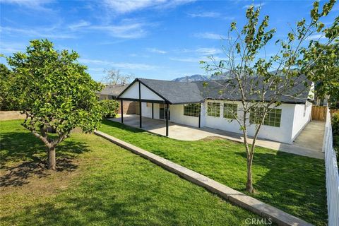 Tiny photo for 627 Center Lane, Santa Paula, CA 93060 (MLS # MB26048411)