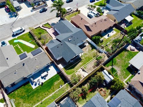 Tiny photo for 627 Center Lane, Santa Paula, CA 93060 (MLS # MB26048411)