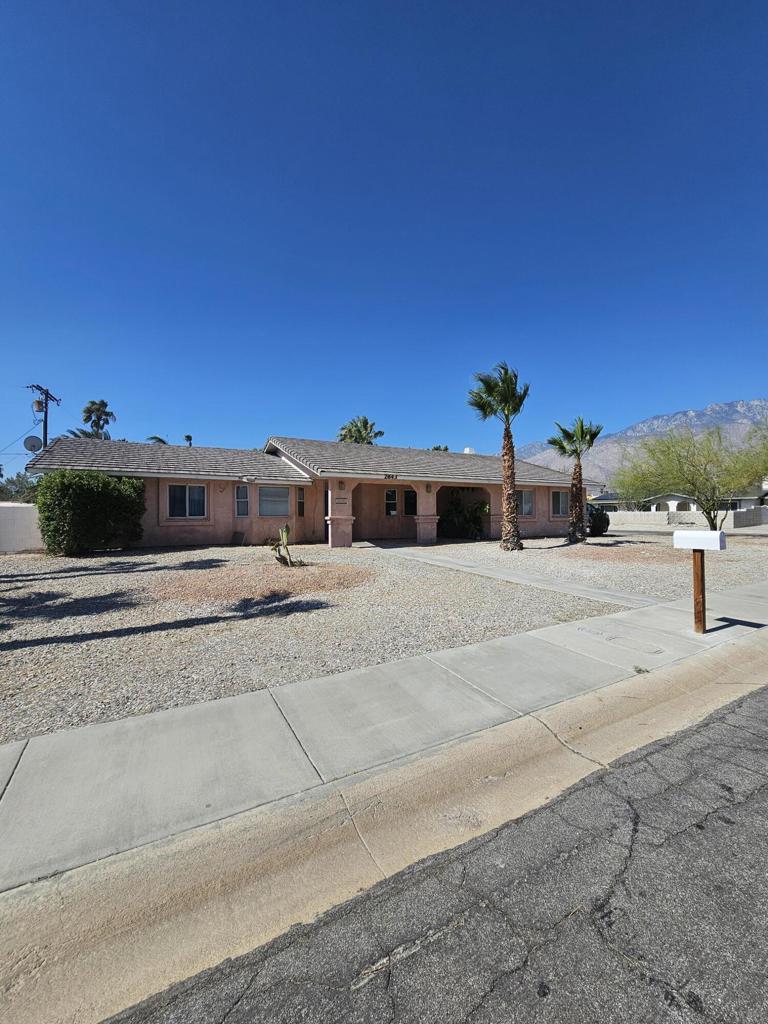 2643 E Venetia Road