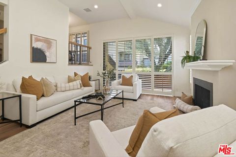 Tiny photo for 5711 Owensmouth Avenue #131, Woodland Hills, CA 91367 (MLS # 25621917)