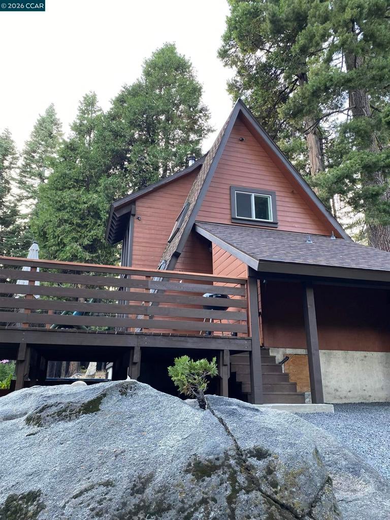 91 Segale Dr