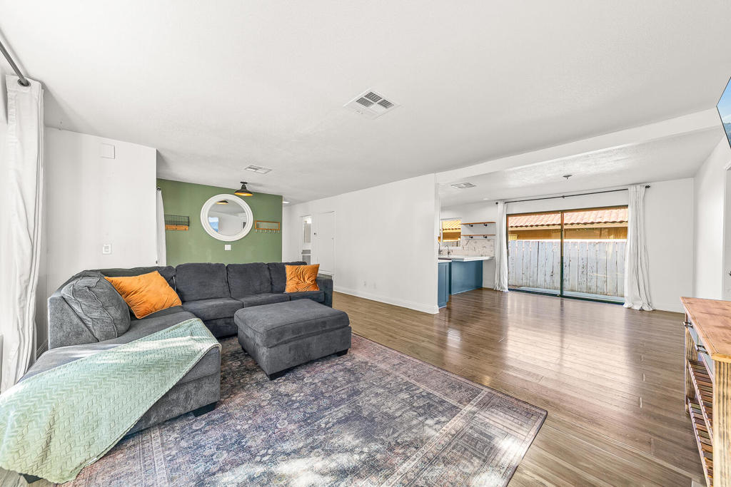 La Quinta Cove - Residential