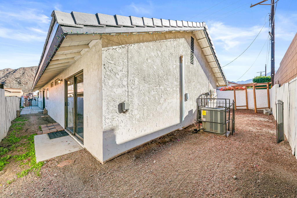 La Quinta Cove - Residential