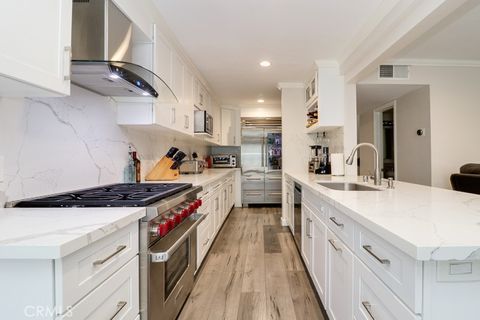 10756 Knott Avenue Stanton CA 90680