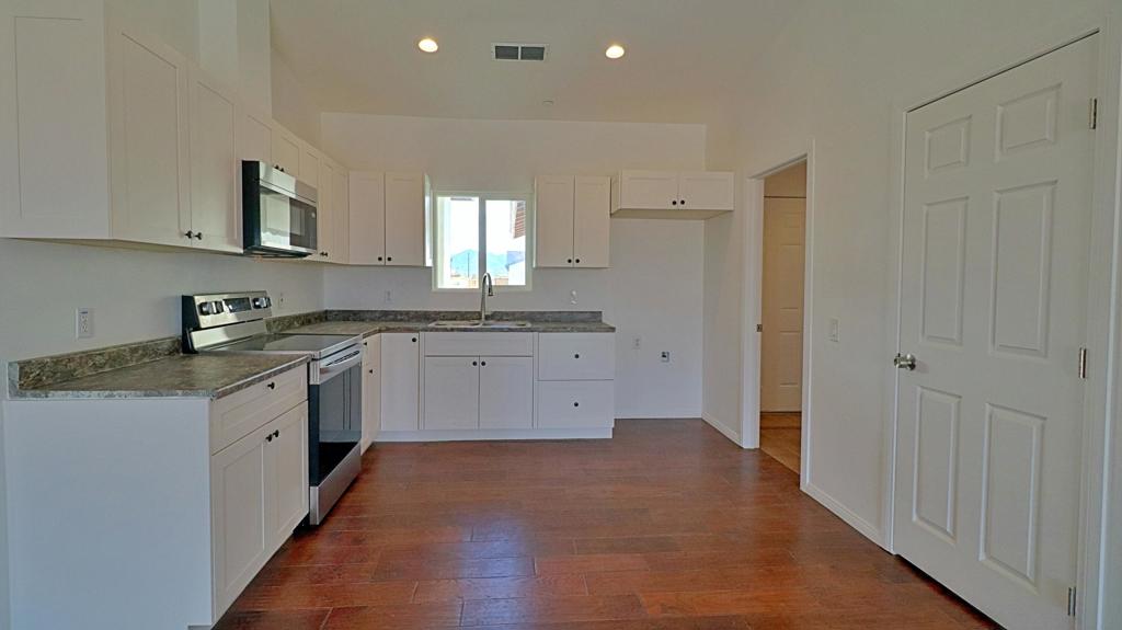 Vista Del Mar - Residential