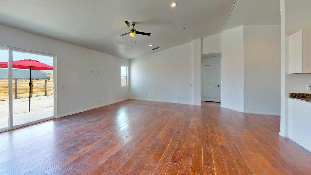 Vista Del Mar - Residential