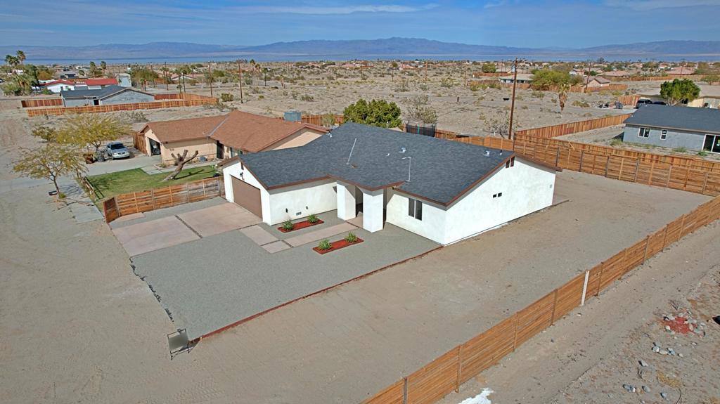 Vista Del Mar - Residential