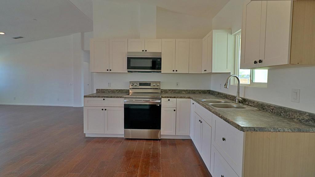 Vista Del Mar - Residential