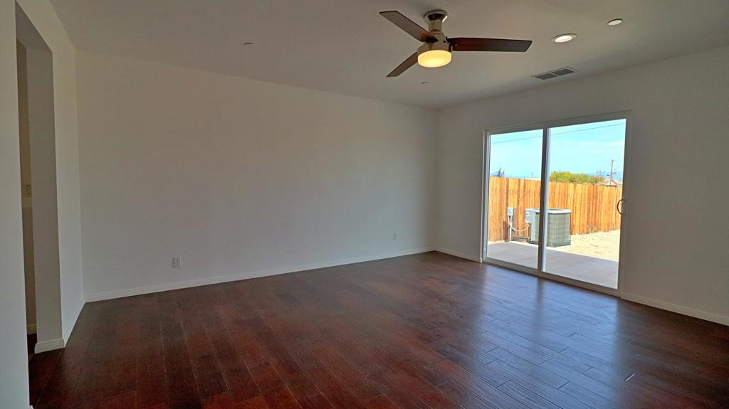 Vista Del Mar - Residential