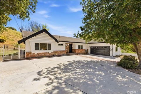 9324 Elben Avenue Sun Valley CA 91352