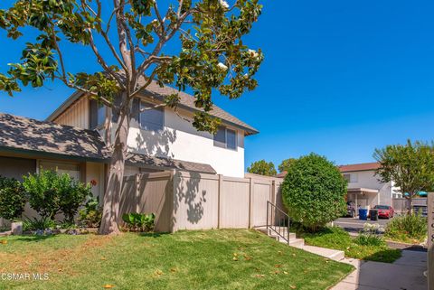 Photo of 1806 Orinda Court, Thousand Oaks, CA 91362 (MLS # 226002768)