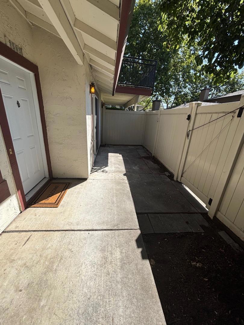 2503 Blue Rock Court