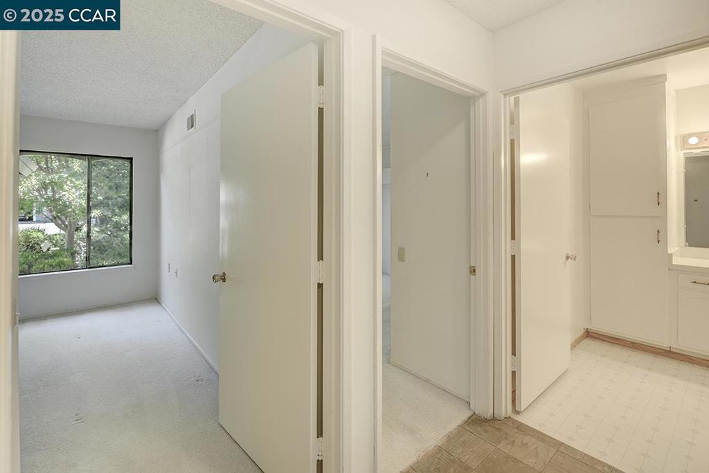 ROSSMOOR - Residential