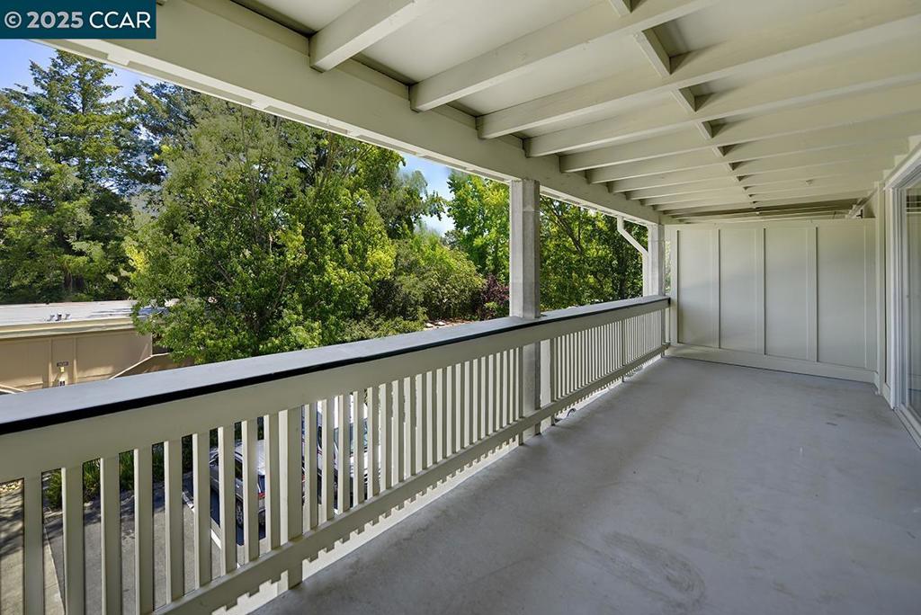 ROSSMOOR - Residential