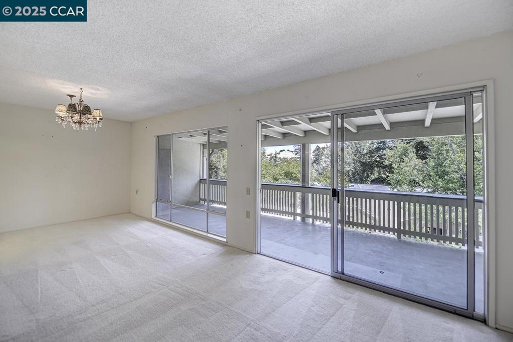 ROSSMOOR - Residential