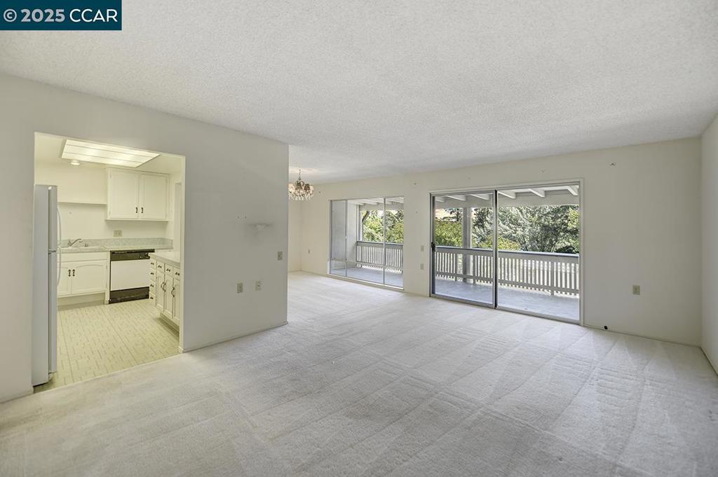 ROSSMOOR - Residential