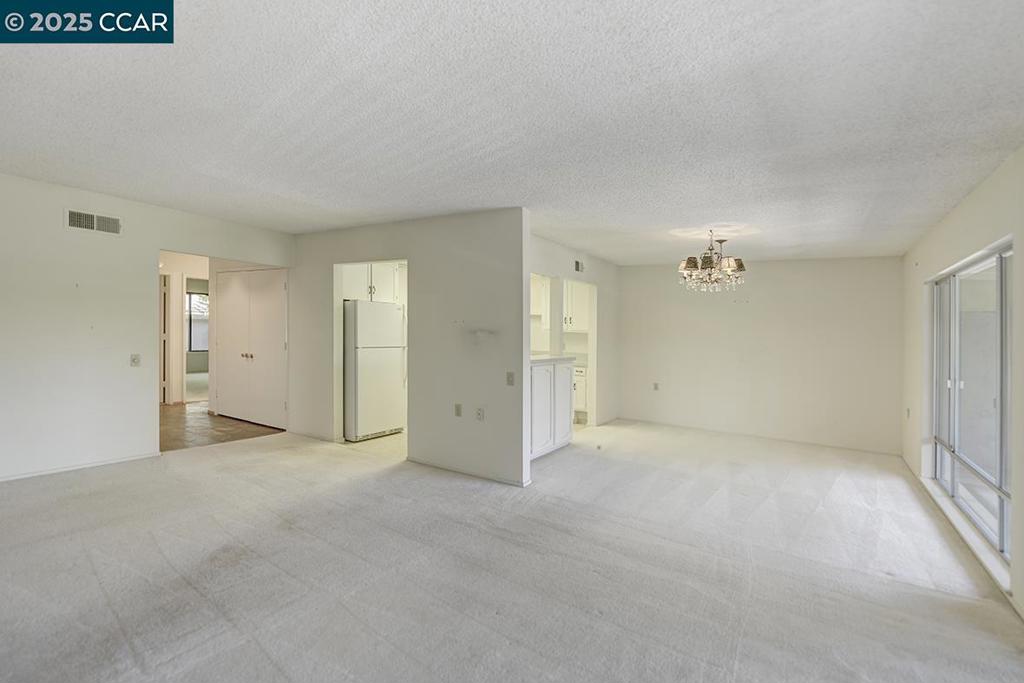 ROSSMOOR - Residential