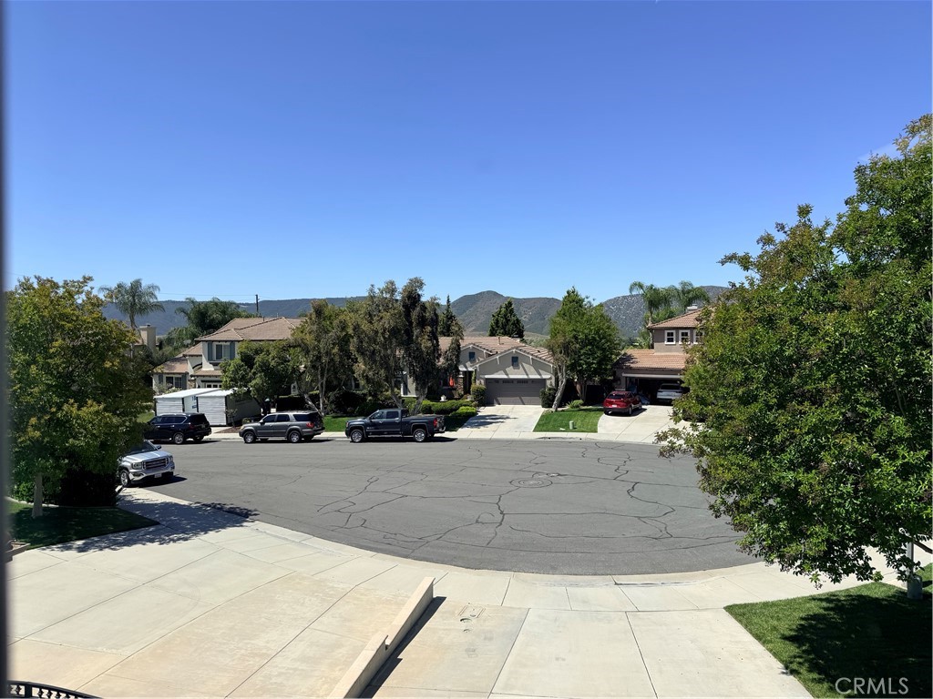 23776 Brookside Court