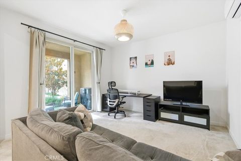 Photo of 608 Shadowbrook, Lake Forest, CA 92610 (MLS # OC26016557)