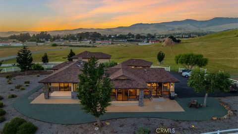 Tiny photo for 2470 O'Conner Way, San Luis Obispo, CA 93405 (MLS # SC26086121)