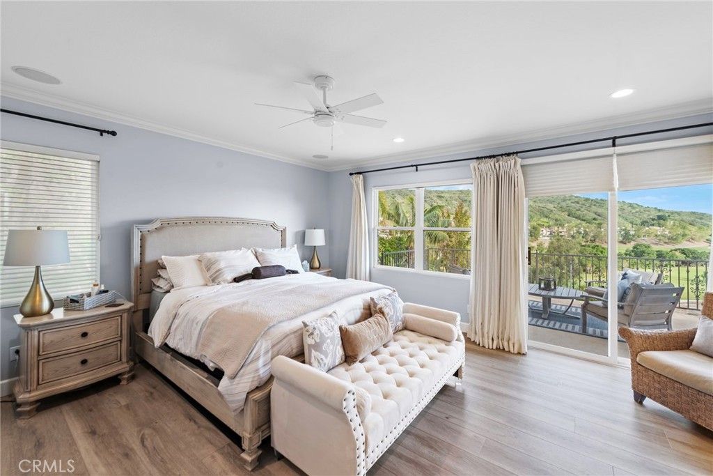 listing image 130724363955787177092