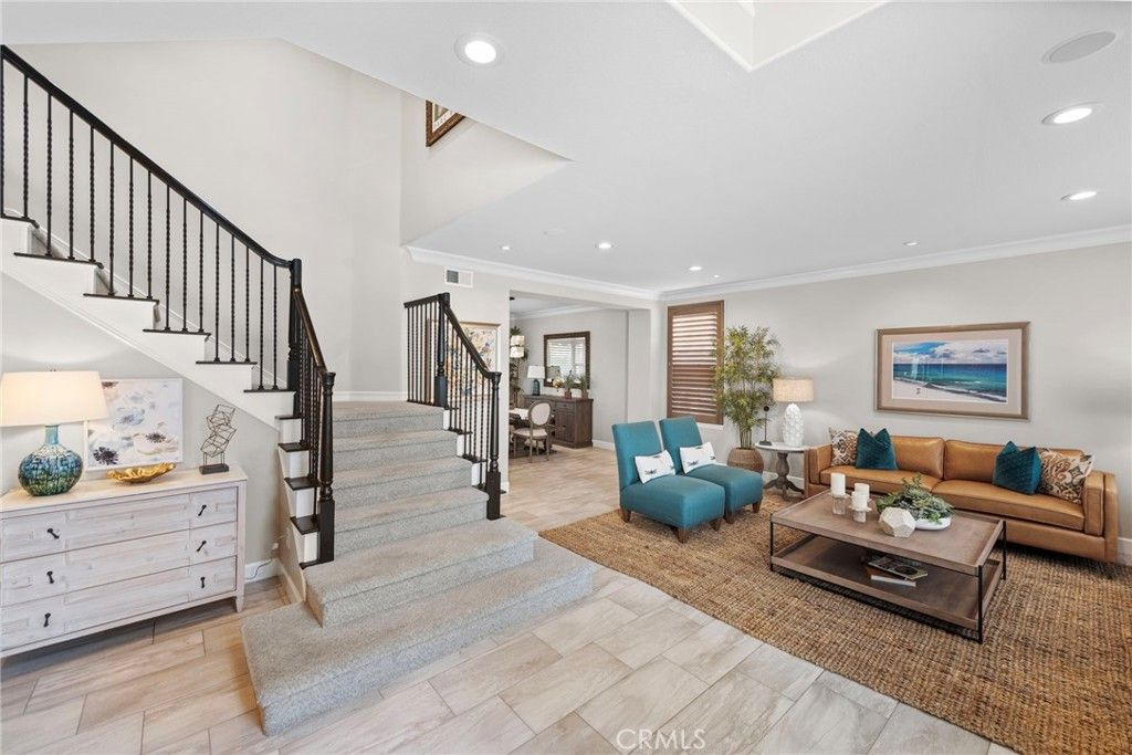 listing image 130722414743521733988