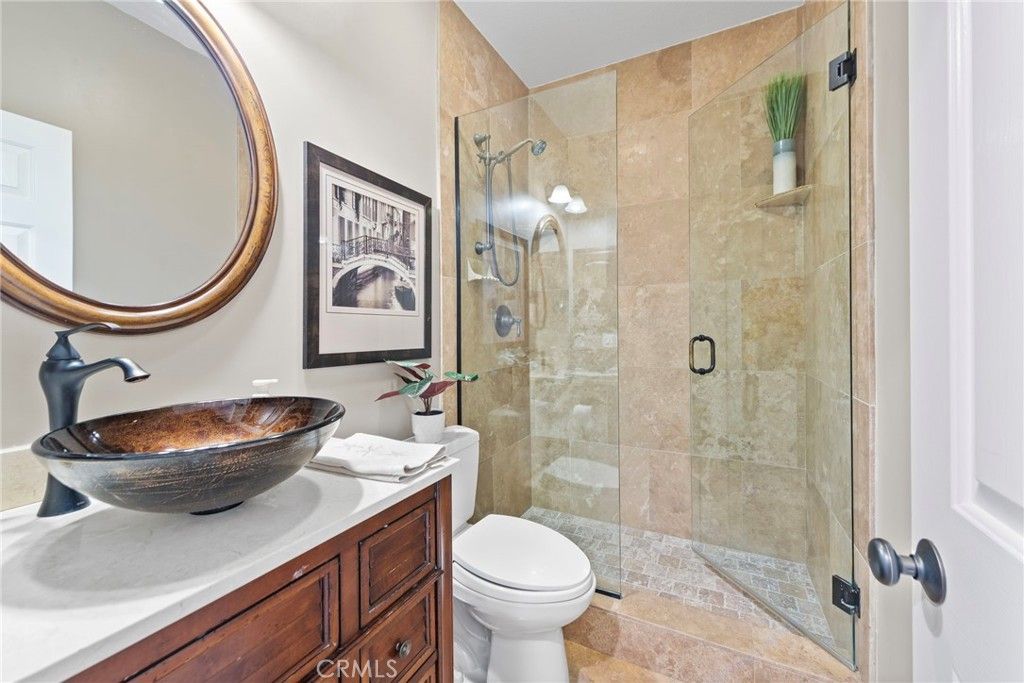 listing image 130720683652782964658