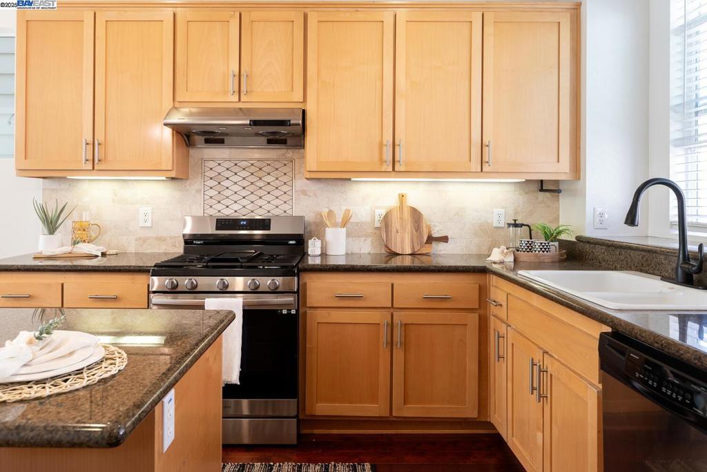 PARKLANE - Residential