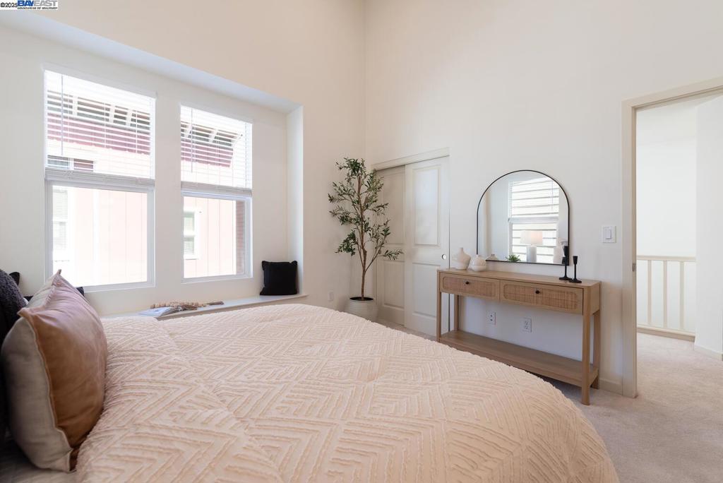 PARKLANE - Residential