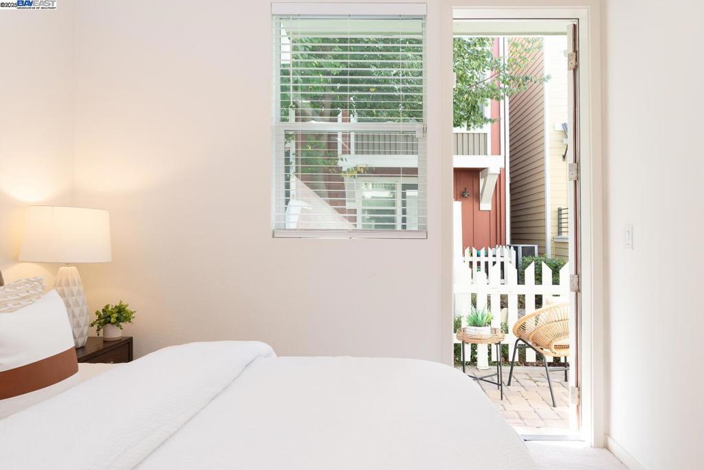 PARKLANE - Residential