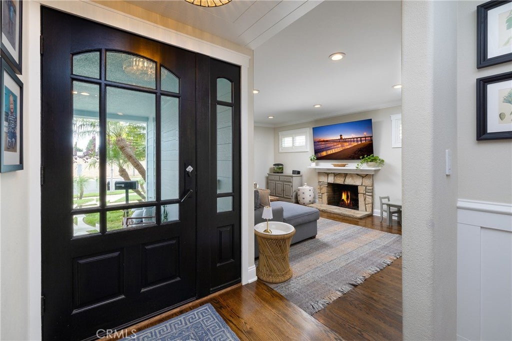 5872 Nordina DR, Huntington Beach CA 92649