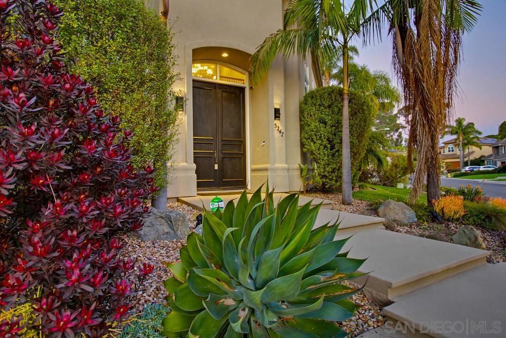 5247 Ocean Breeze Ct