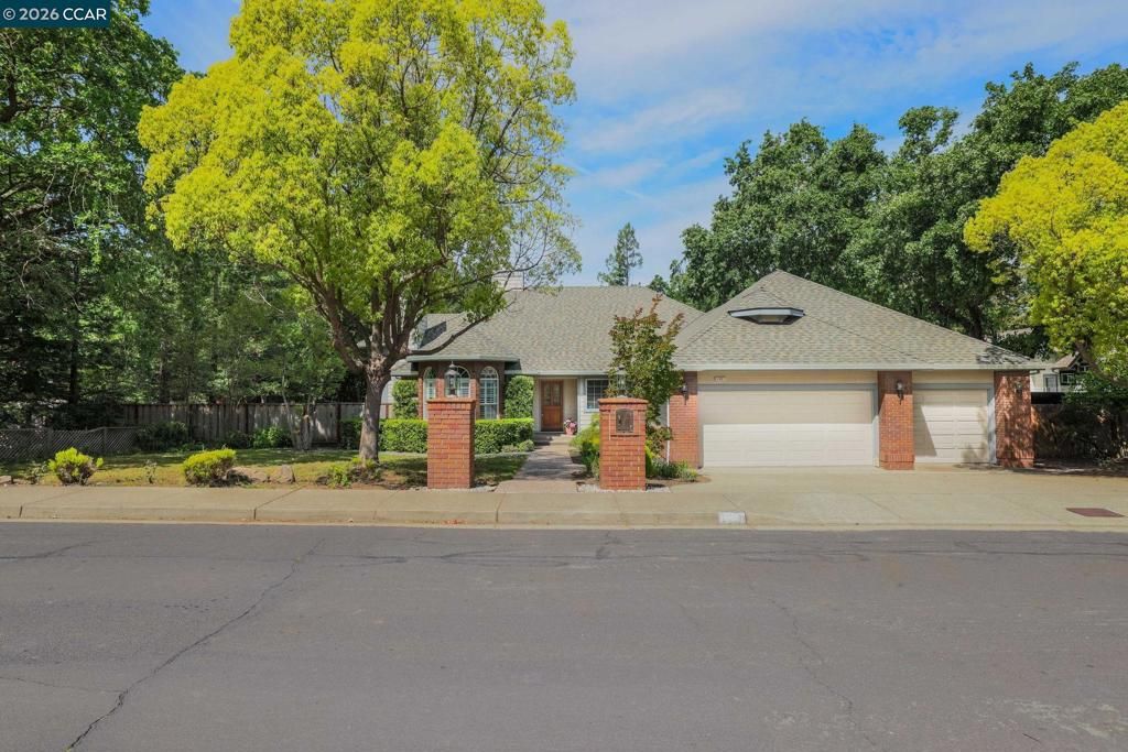 Photo of 1441 Homestead Ave Ave, Walnut Creek, CA 94598 (MLS # 41131207)