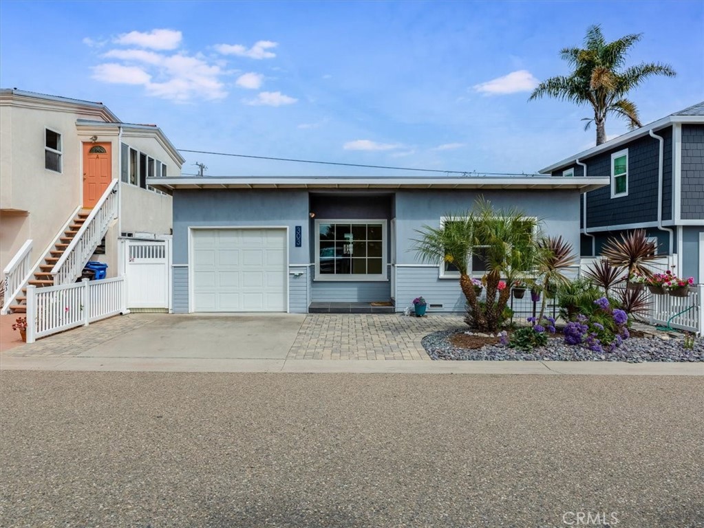303 Castaic