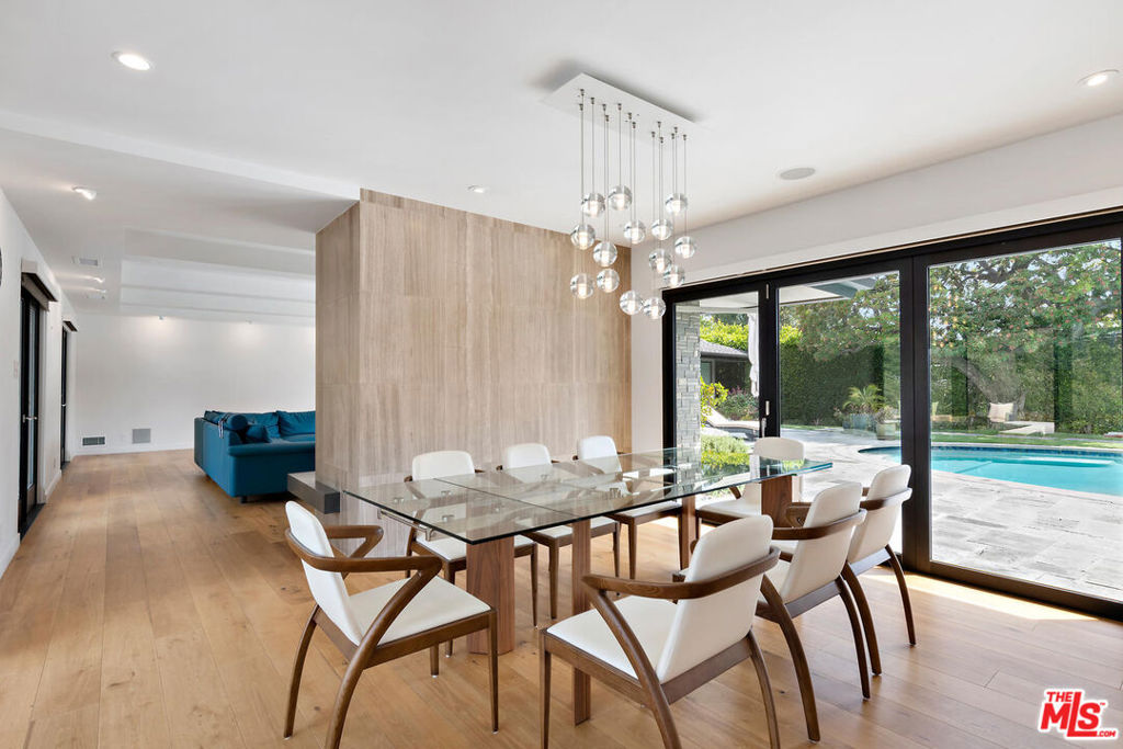 3035 Lake Glen Drive