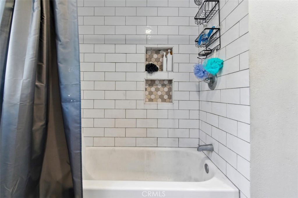 Buyer to verify - Residential