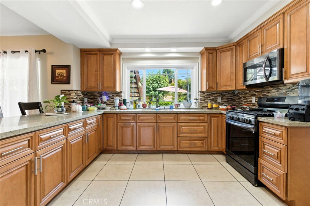Buyer to verify - Residential