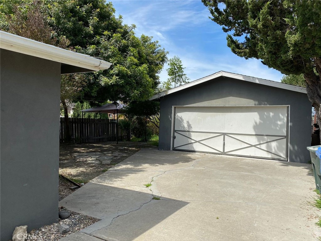 2387 Boulevard Del Campo